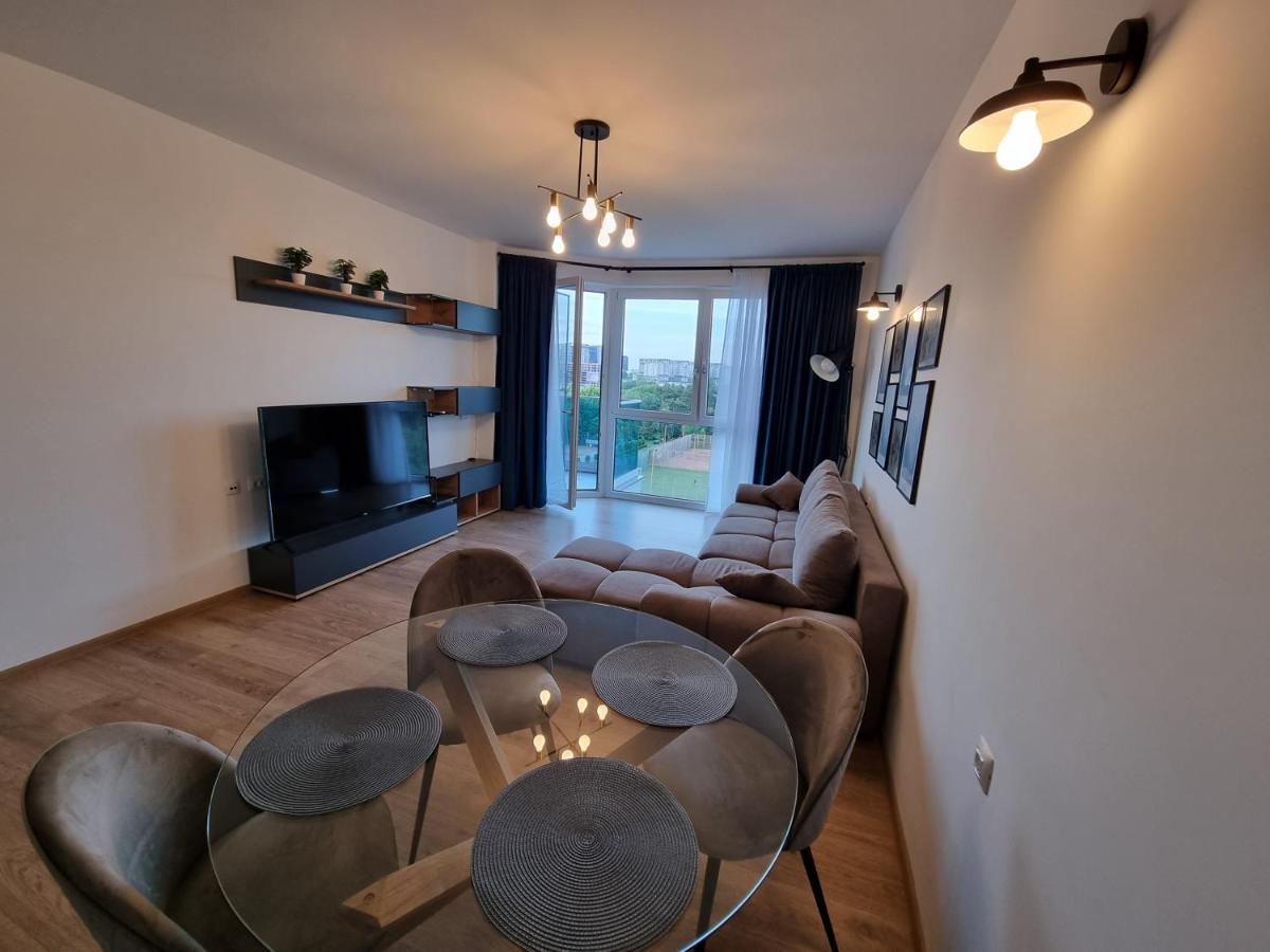 Grand Look & Location For Business On * Bucureşti