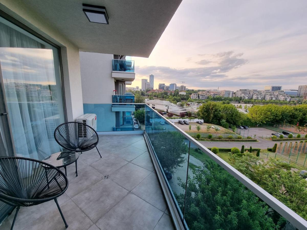 Grand Look & Location For Business On Bucureşti