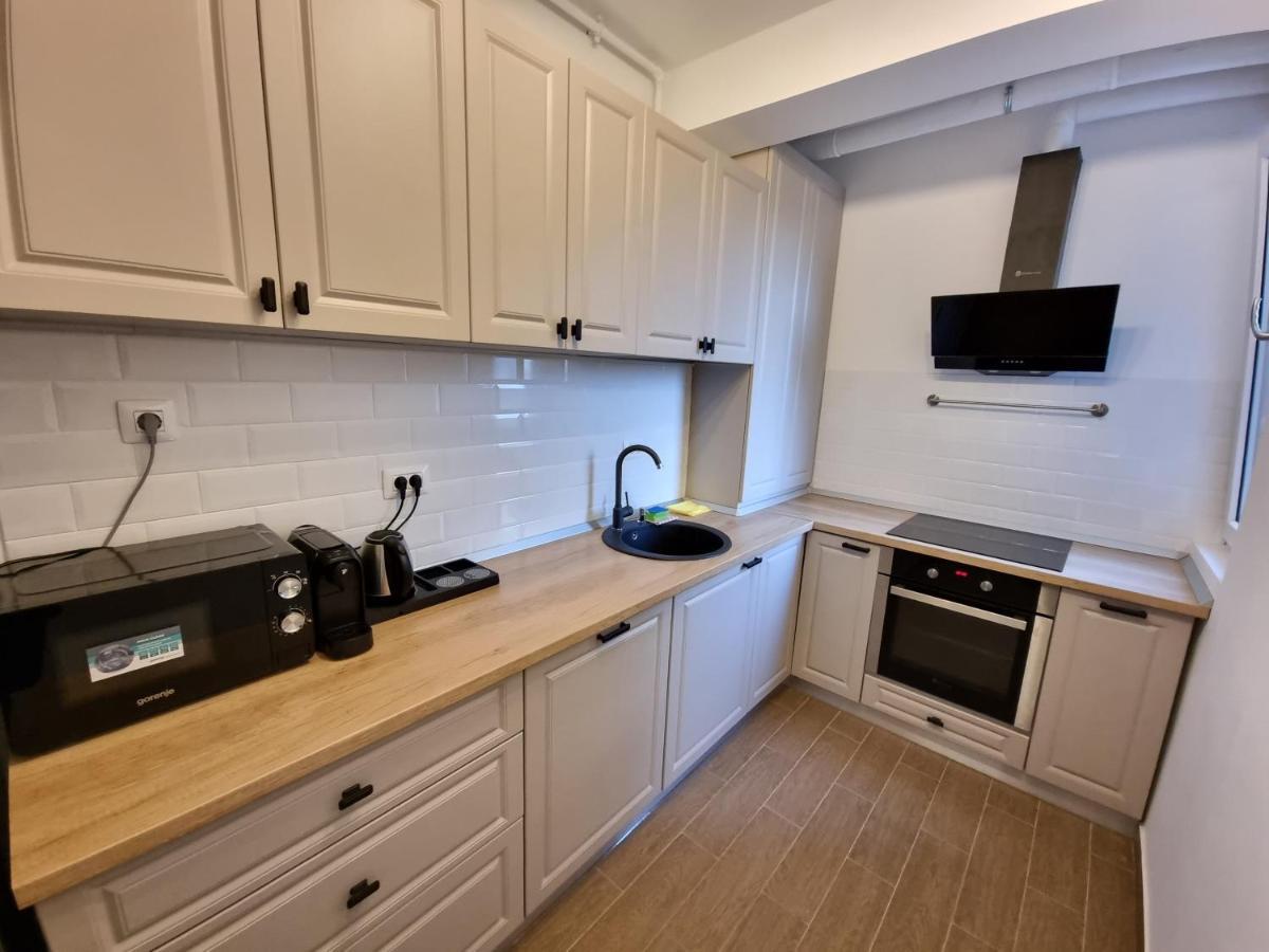 Grand Look & Location For Business On Apartament Bucureşti