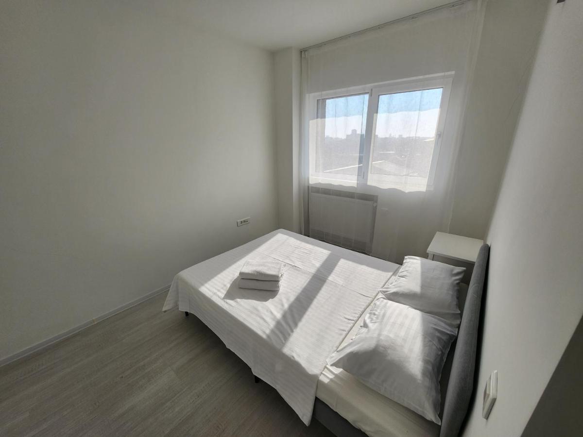 Grand Look & Location For Business On Bucureşti